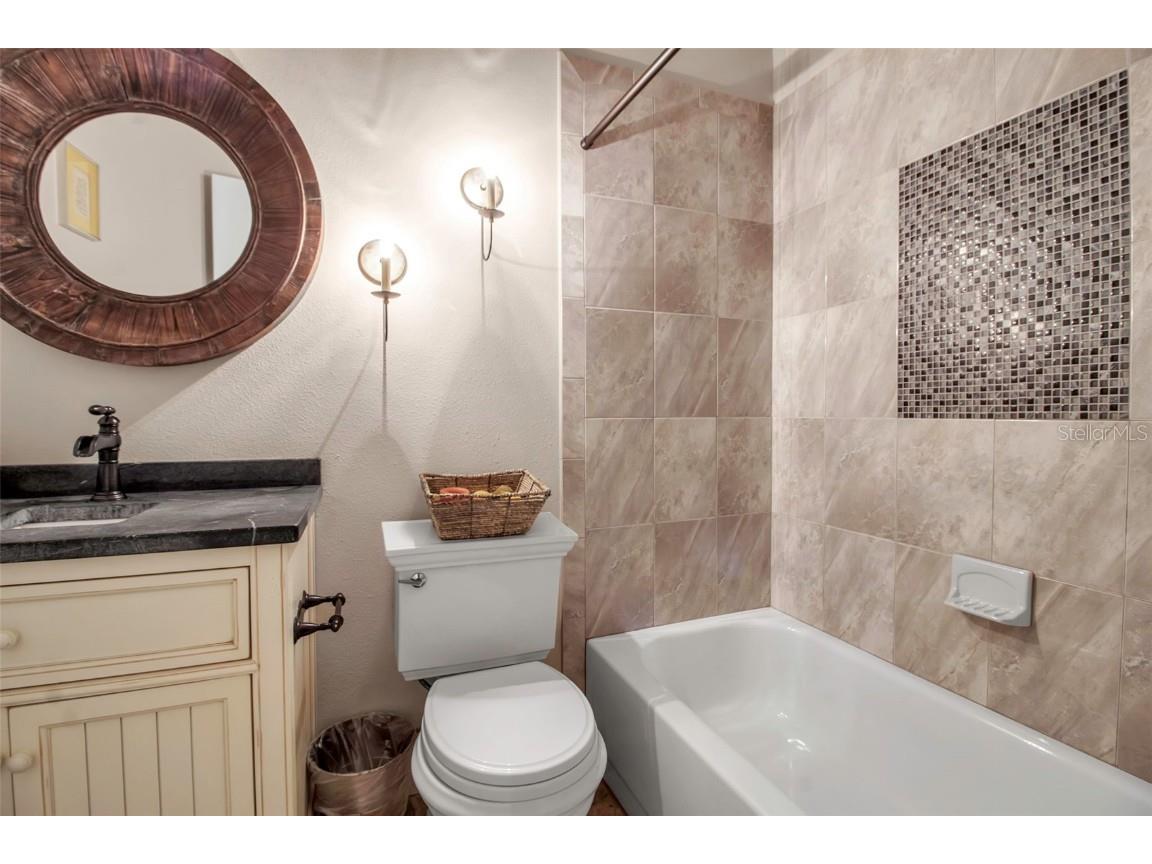 5232 White Sand Circle NE Saint Petersburg FL 33703 TB8346285 image36