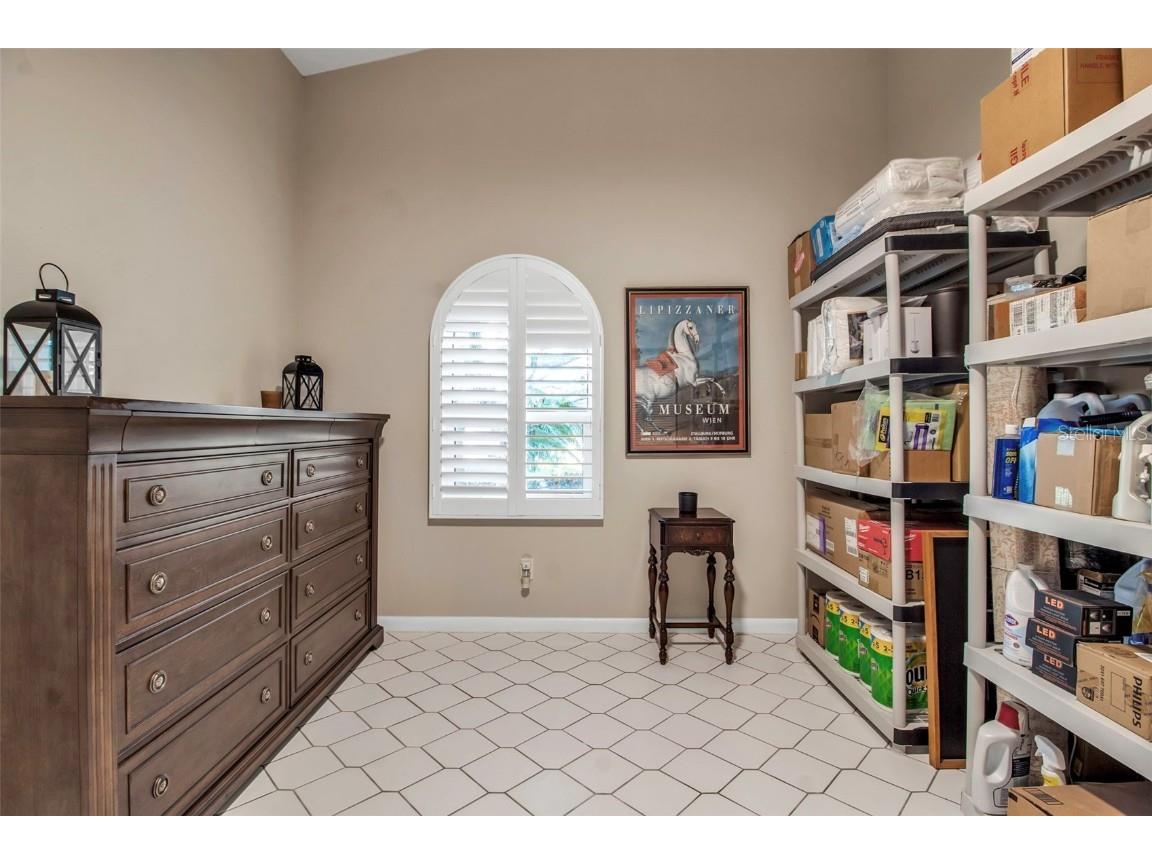 5232 White Sand Circle NE Saint Petersburg FL 33703 TB8346285 image38