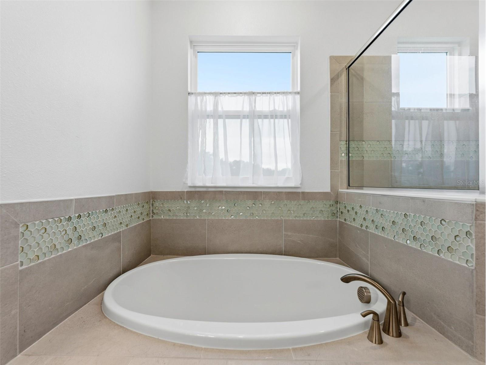 5232 Wishing Arch Drive Apollo Beach FL 33572 TB8512066 image17