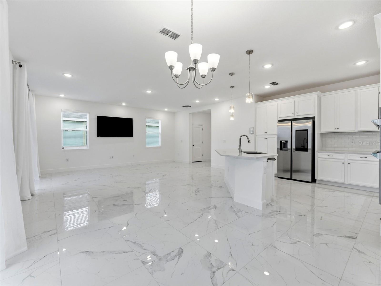 5232 Wishing Arch Drive Apollo Beach FL 33572 TB8512066 image4