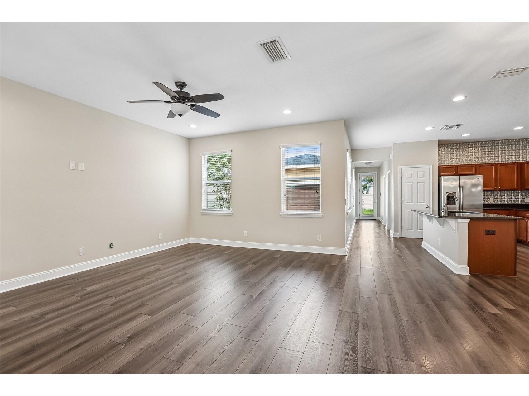 5233 Suncatcher Drive Wesley Chapel FL 33545 TB8516771 image11