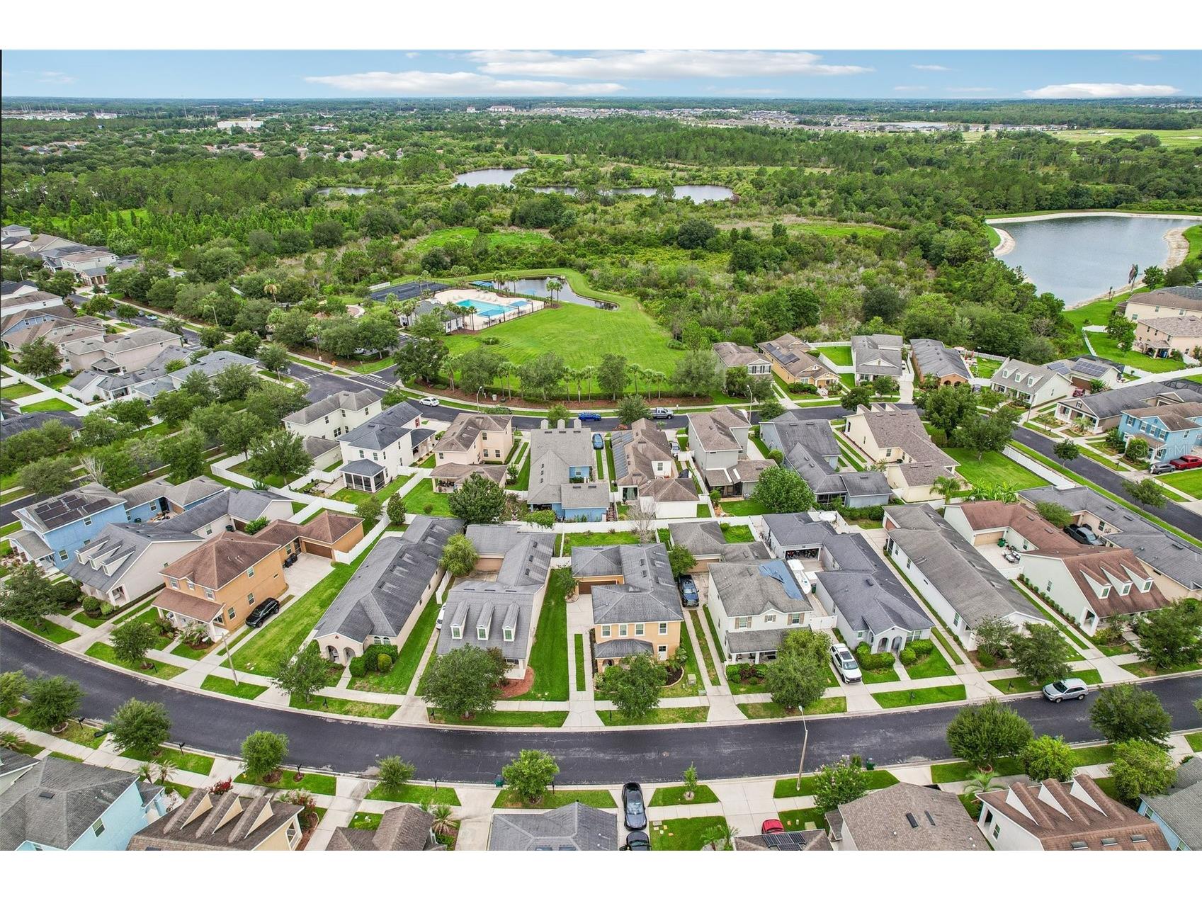 5233 Suncatcher Drive Wesley Chapel FL 33545 TB8516771 image39
