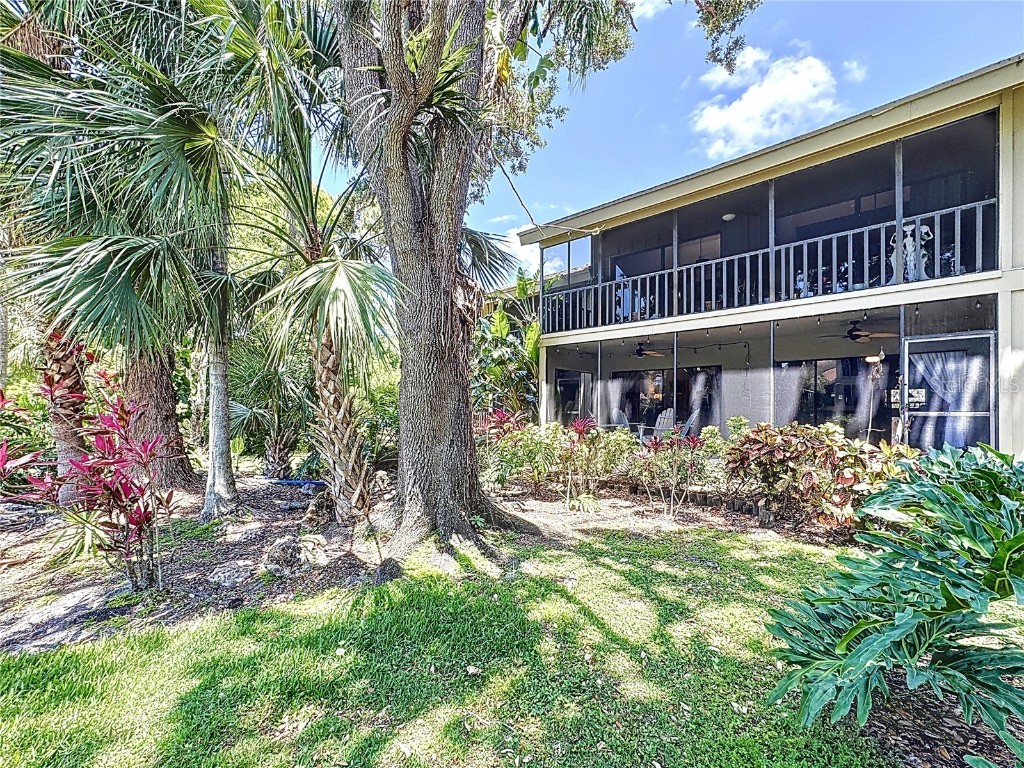 5234 Lake Arrowhead Trail #30 Sarasota FL 34231 A4651118 image1