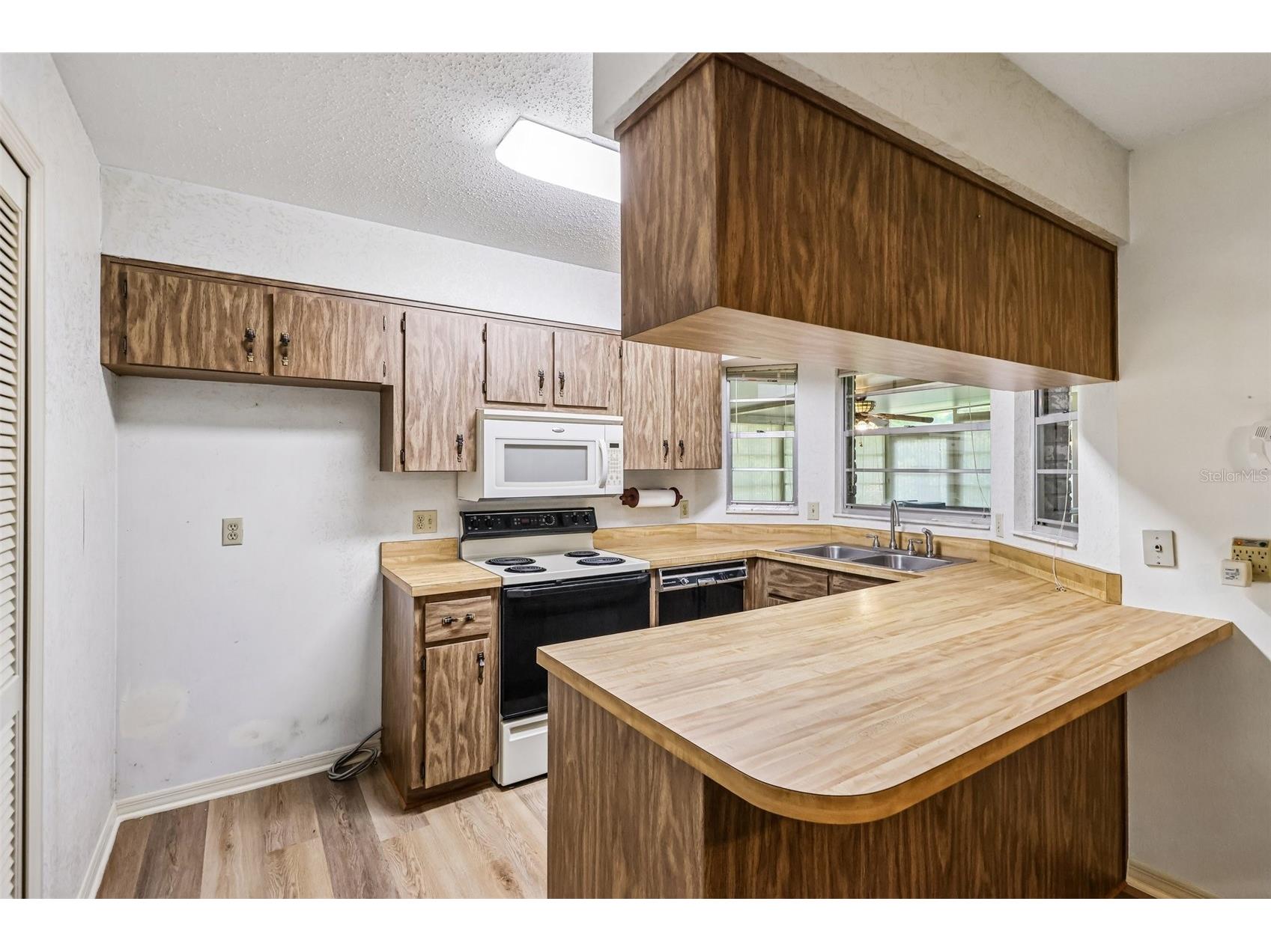 5234 Magnolia Terrace Fruitland Park FL 34731 O6412465 image8