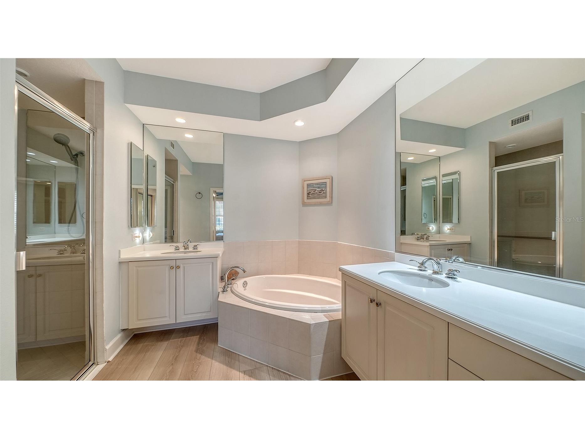 5235 Parisienne Place #101B28 Sarasota FL 34238 A4684148 image12
