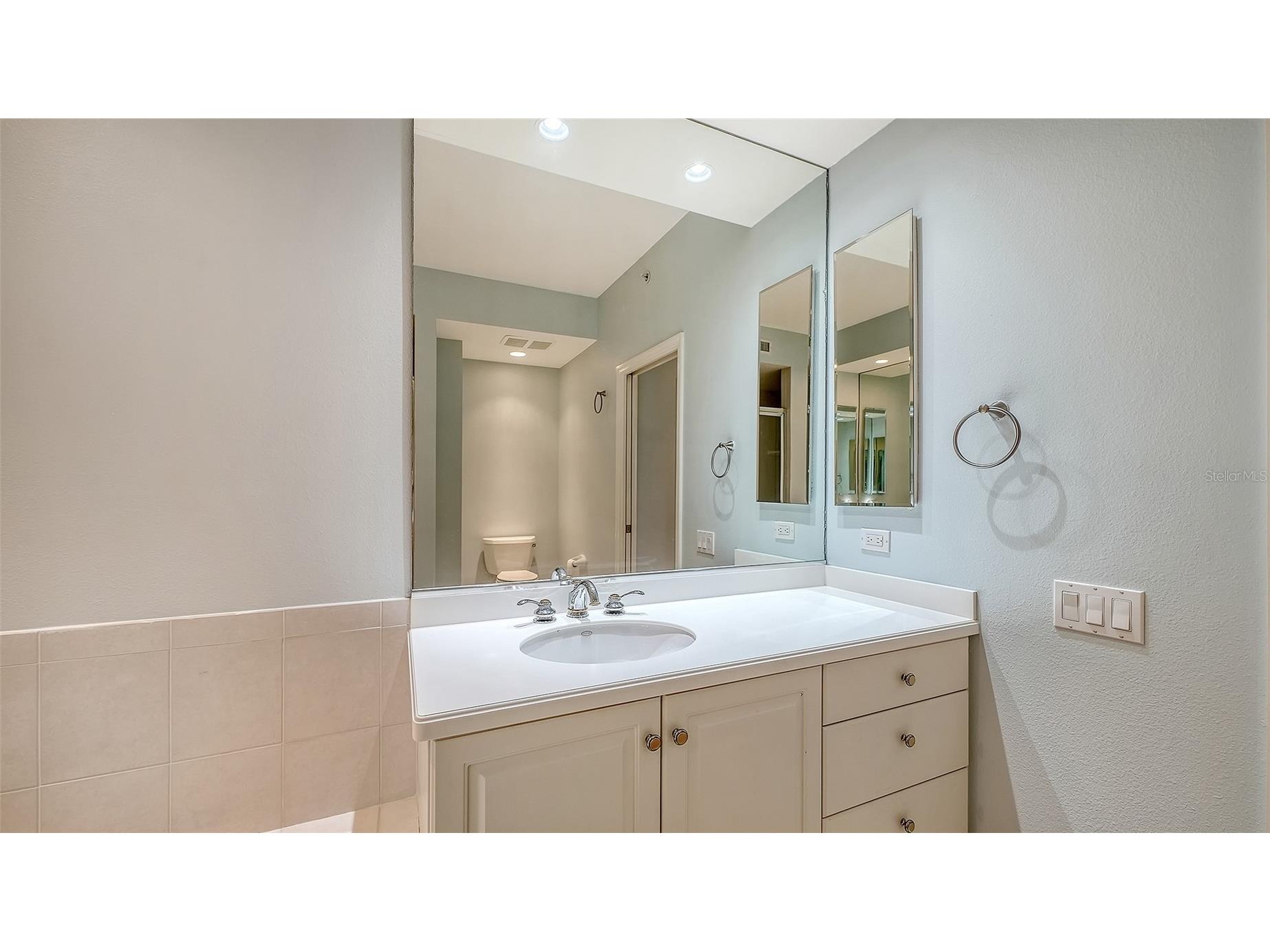 5235 Parisienne Place #101B28 Sarasota FL 34238 A4684148 image13