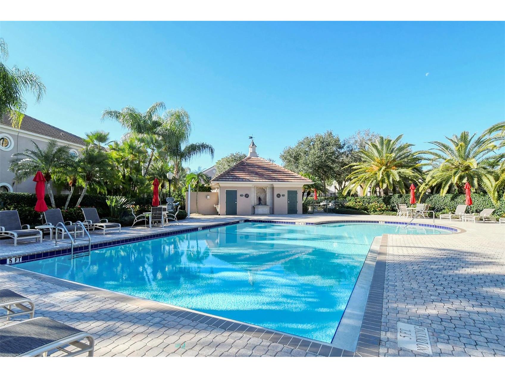 5235 Parisienne Place #101B28 Sarasota FL 34238 A4684148 image30