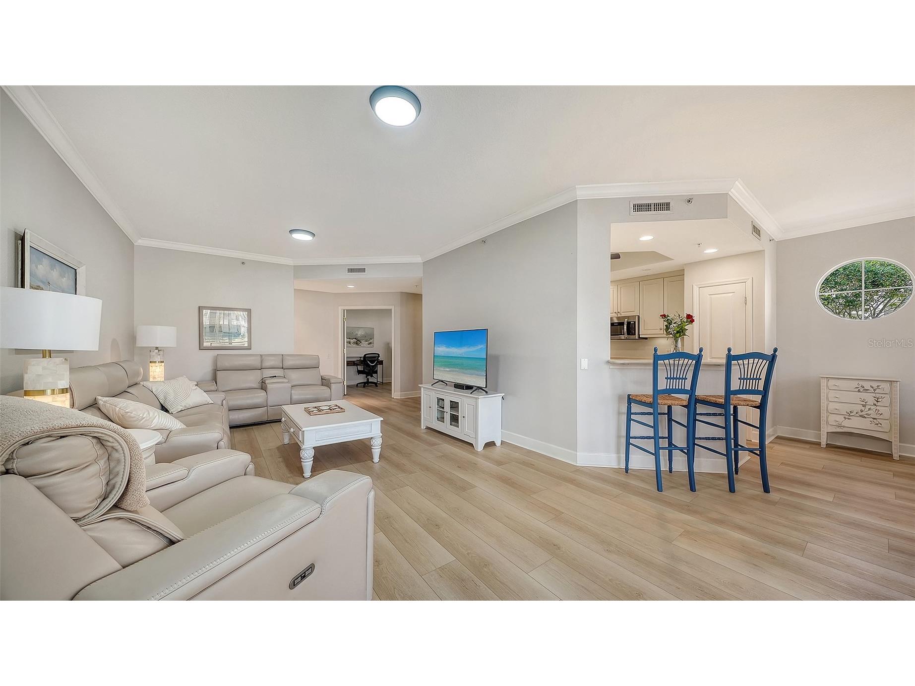 5235 Parisienne Place #101B28 Sarasota FL 34238 A4684148 image5