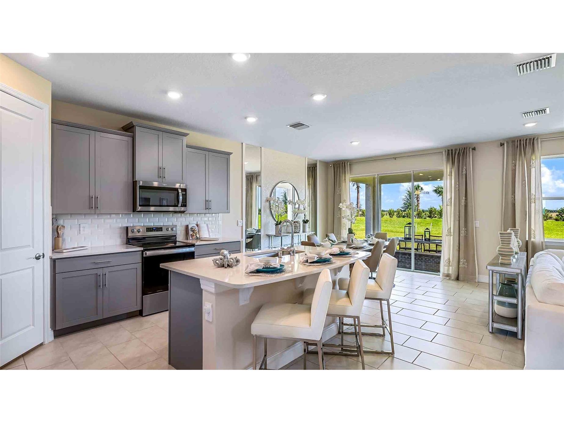 5235 Rosado Run Lakewood Ranch FL 34211 A4685493 image4