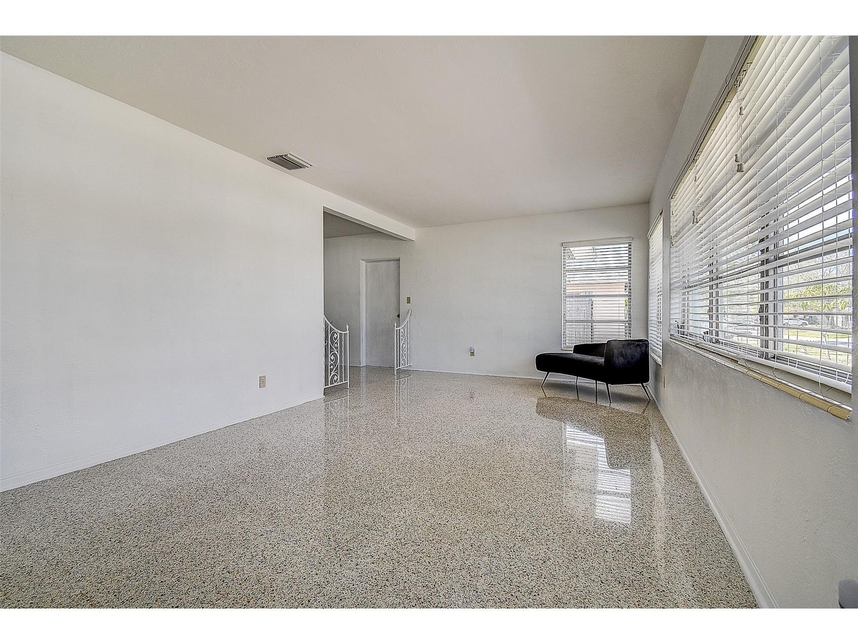 5236 32nd Terrace N Saint Petersburg FL 33710 TB8484602 image10