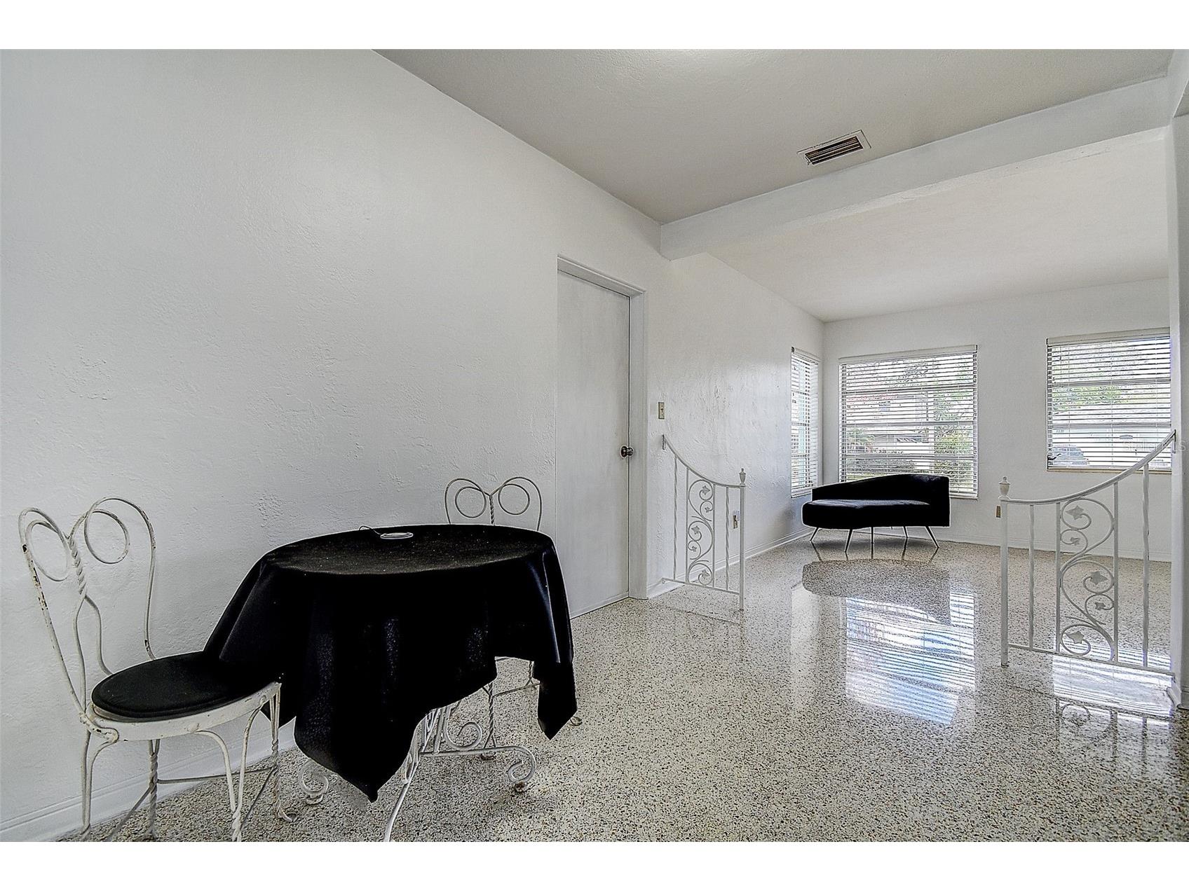 5236 32nd Terrace N Saint Petersburg FL 33710 TB8484602 image12