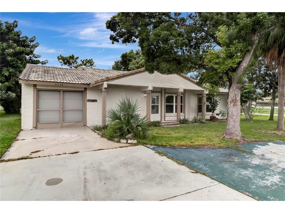 5236 Gateway Avenue Orlando FL 32821 T3478260 image1