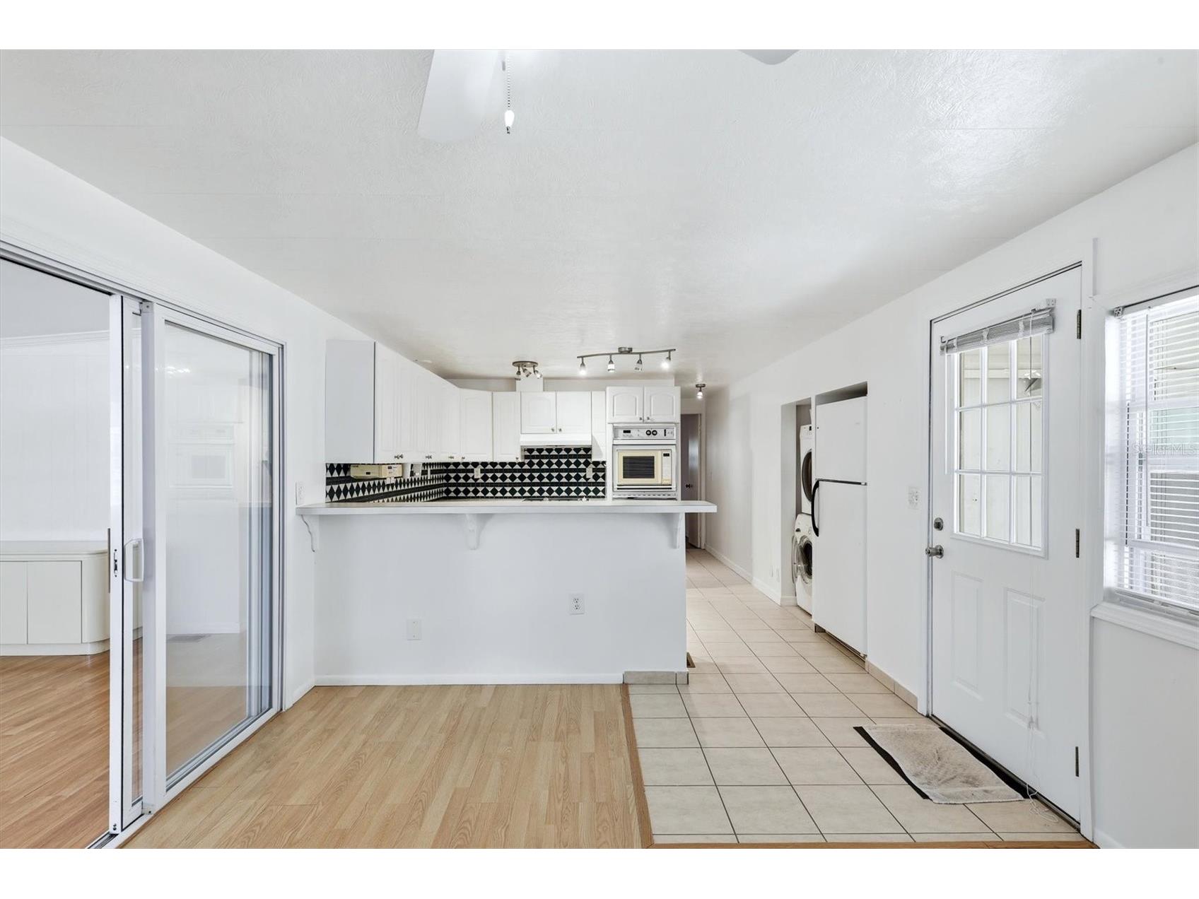 5236 Kenwood Avenue Sarasota FL 34234 A4688884 image8