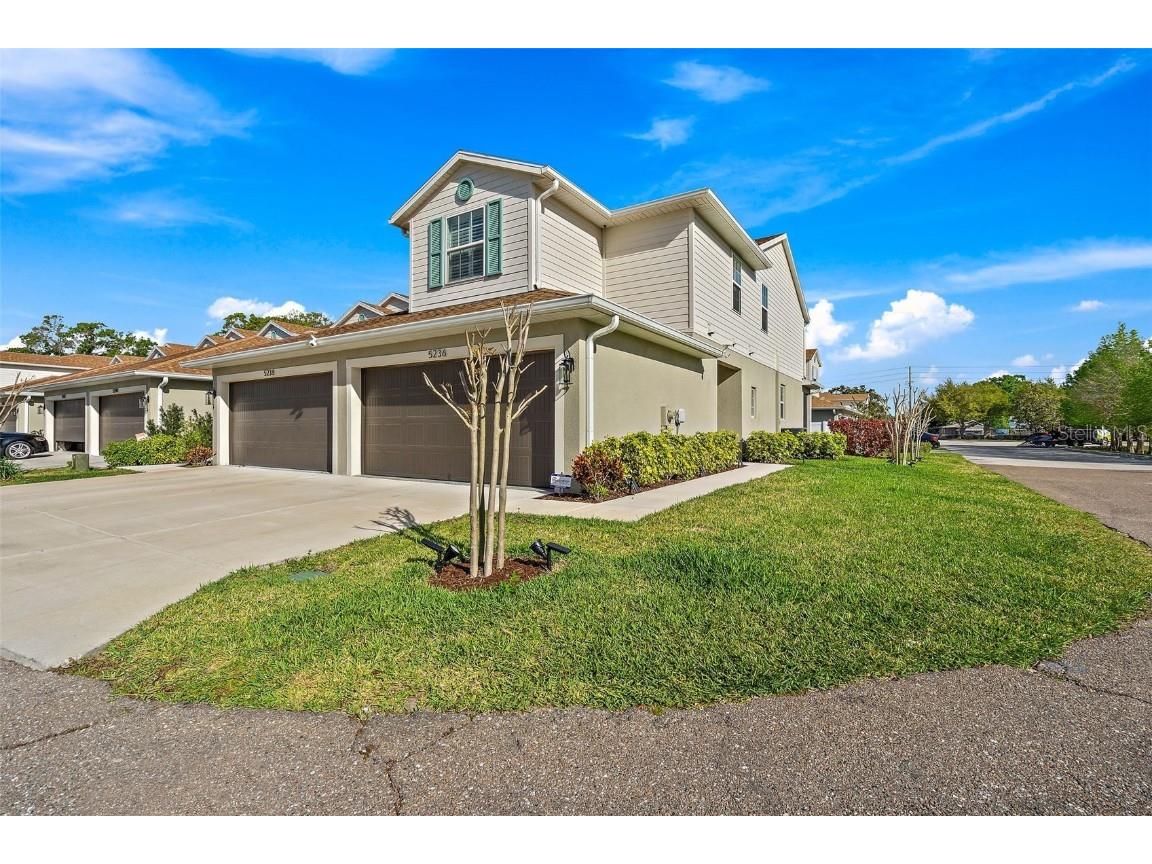5236 Neil Drive Saint Petersburg FL 33714 U8233440 image1