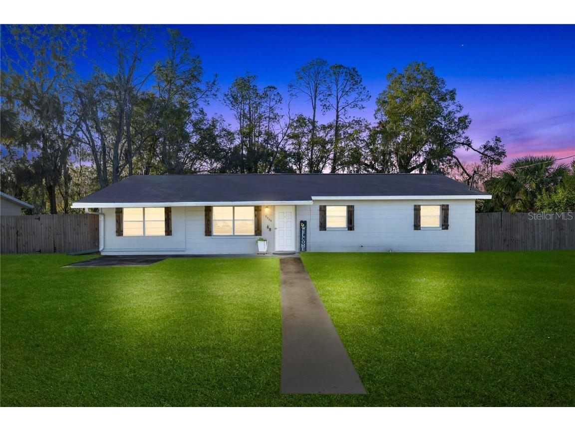 5236 SE 108th Place Belleview FL 34420 OM671495 image1