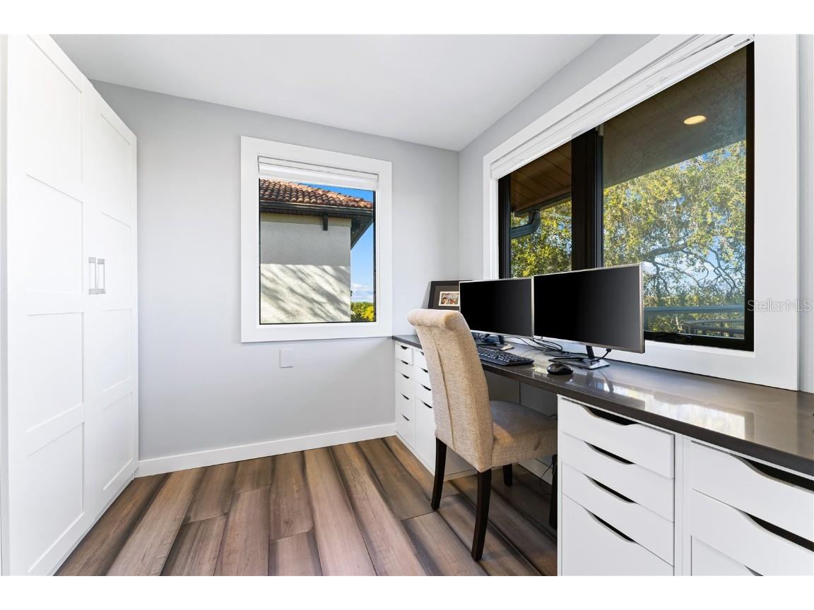 5236 Siesta Cove Drive Sarasota FL 34242 A4640398 image34