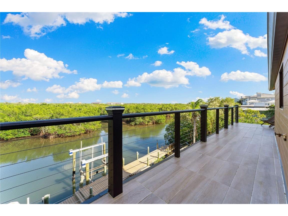 5236 Siesta Cove Drive Sarasota FL 34242 A4640398 image35