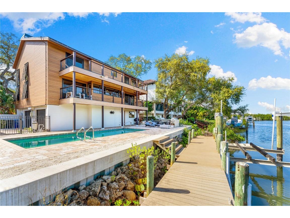 5236 Siesta Cove Drive Sarasota FL 34242 A4640398 image39