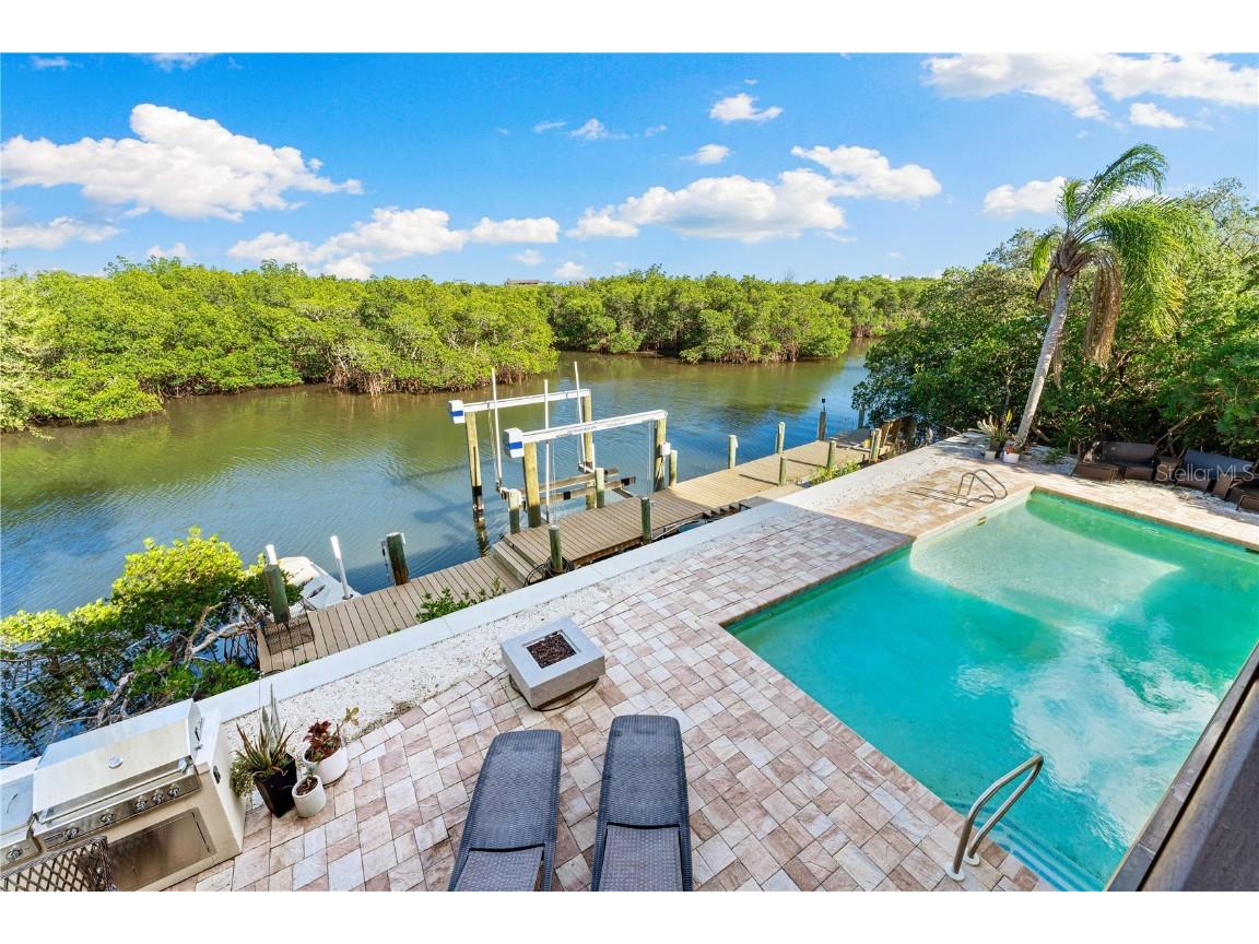 5236 Siesta Cove Drive Sarasota FL 34242 A4640398 image43