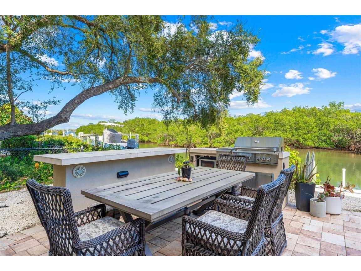 5236 Siesta Cove Drive Sarasota FL 34242 A4640398 image45