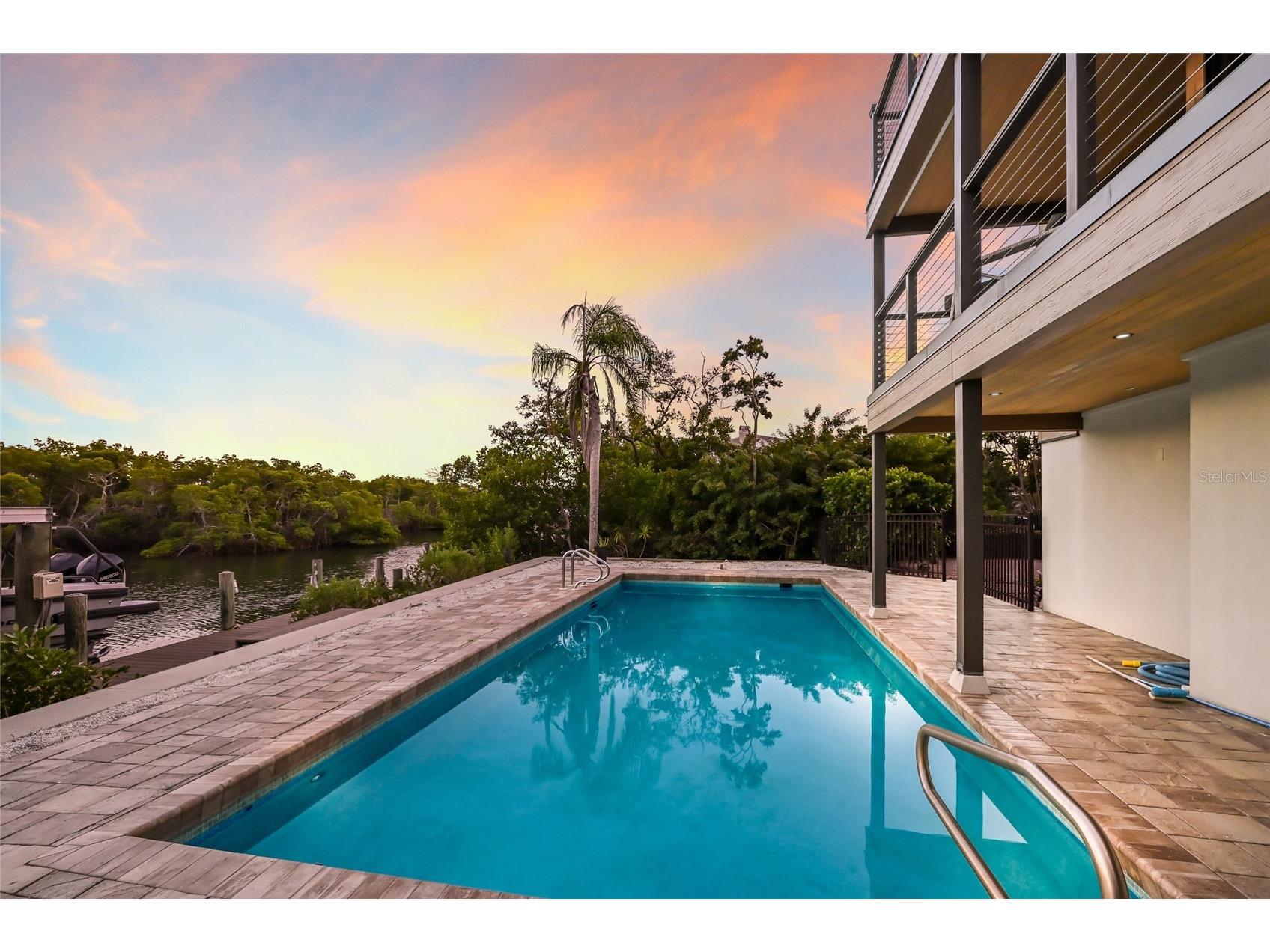 5236 Siesta Cove Drive Sarasota FL 34242 A4640398 image51