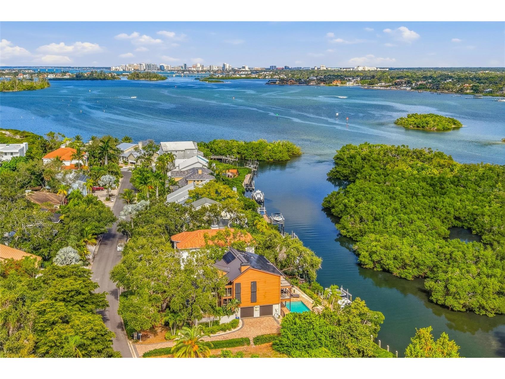 5236 Siesta Cove Drive Sarasota FL 34242 A4640398 image59