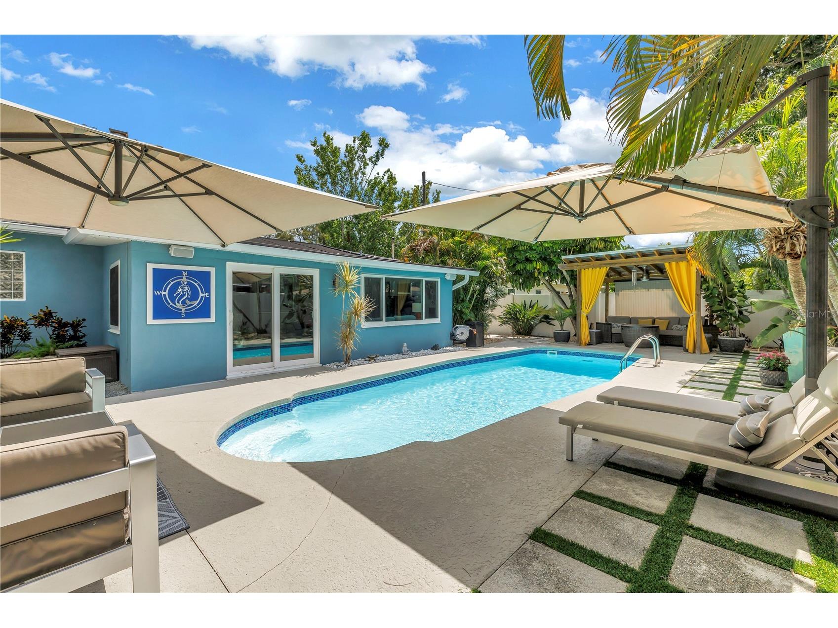 5237 23rd Avenue N Saint Petersburg FL 33710 TB8526090 image17