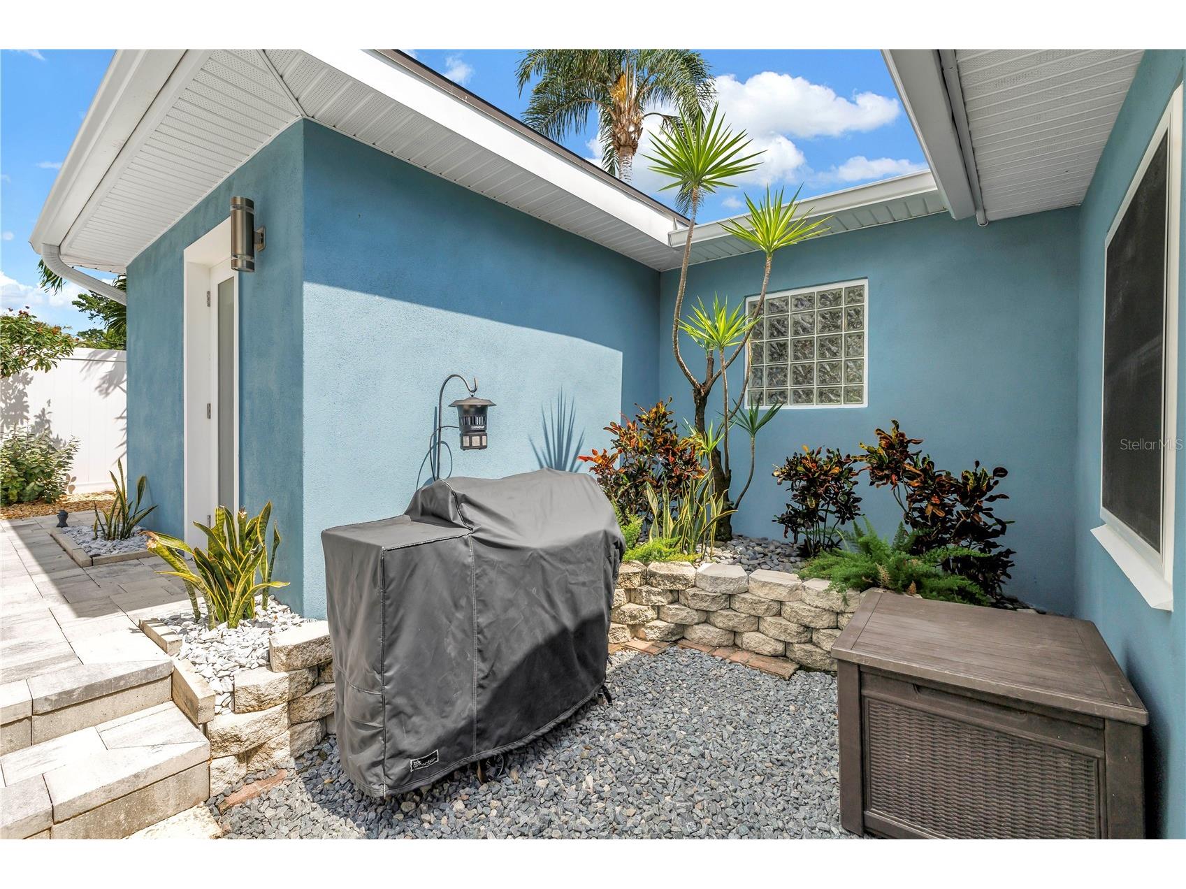 5237 23rd Avenue N Saint Petersburg FL 33710 TB8526090 image21