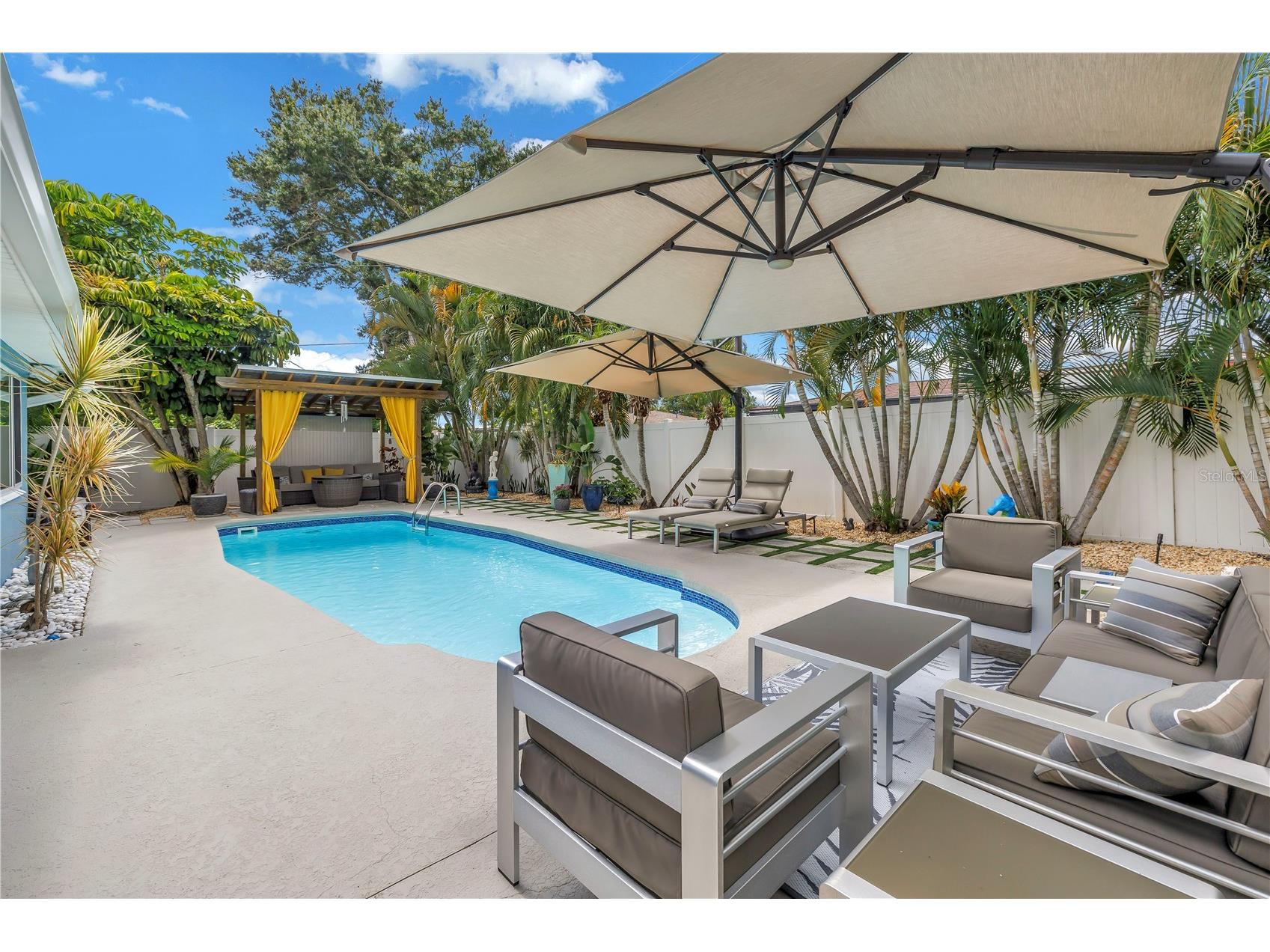 5237 23rd Avenue N Saint Petersburg FL 33710 TB8526090 image3
