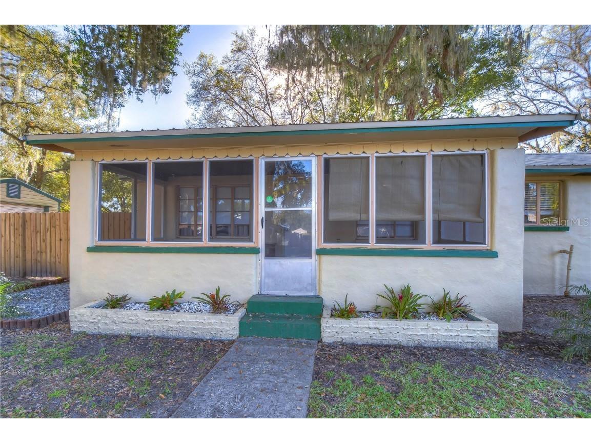 5237 4th Street Zephyrhills FL 33542 U8230488 image1