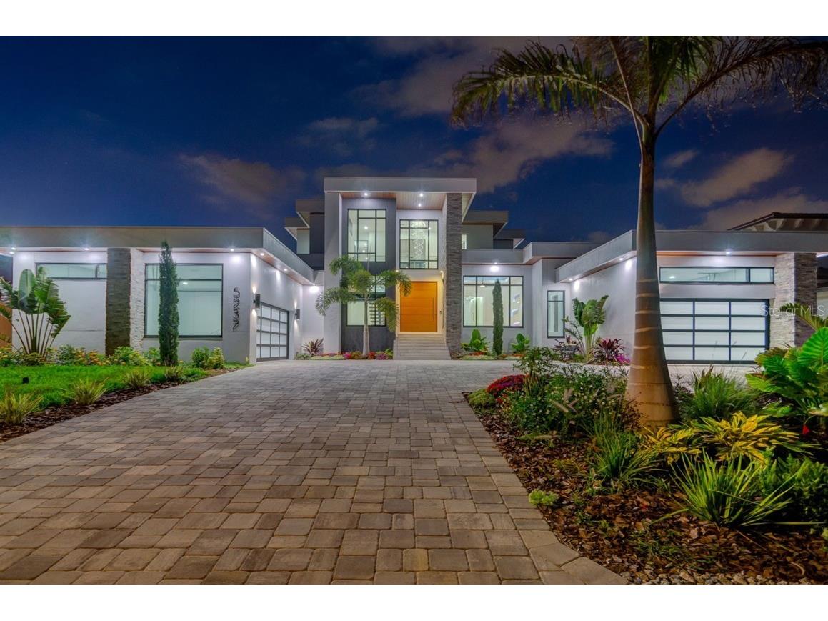 5237 61st Avenue S Saint Petersburg FL 33715 - BOCA CIEGA BAY U8194801 image1