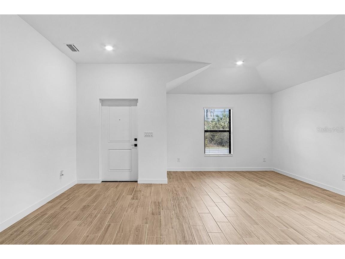 5237 Aberback Street North Port FL 34291 TB8342889 image4