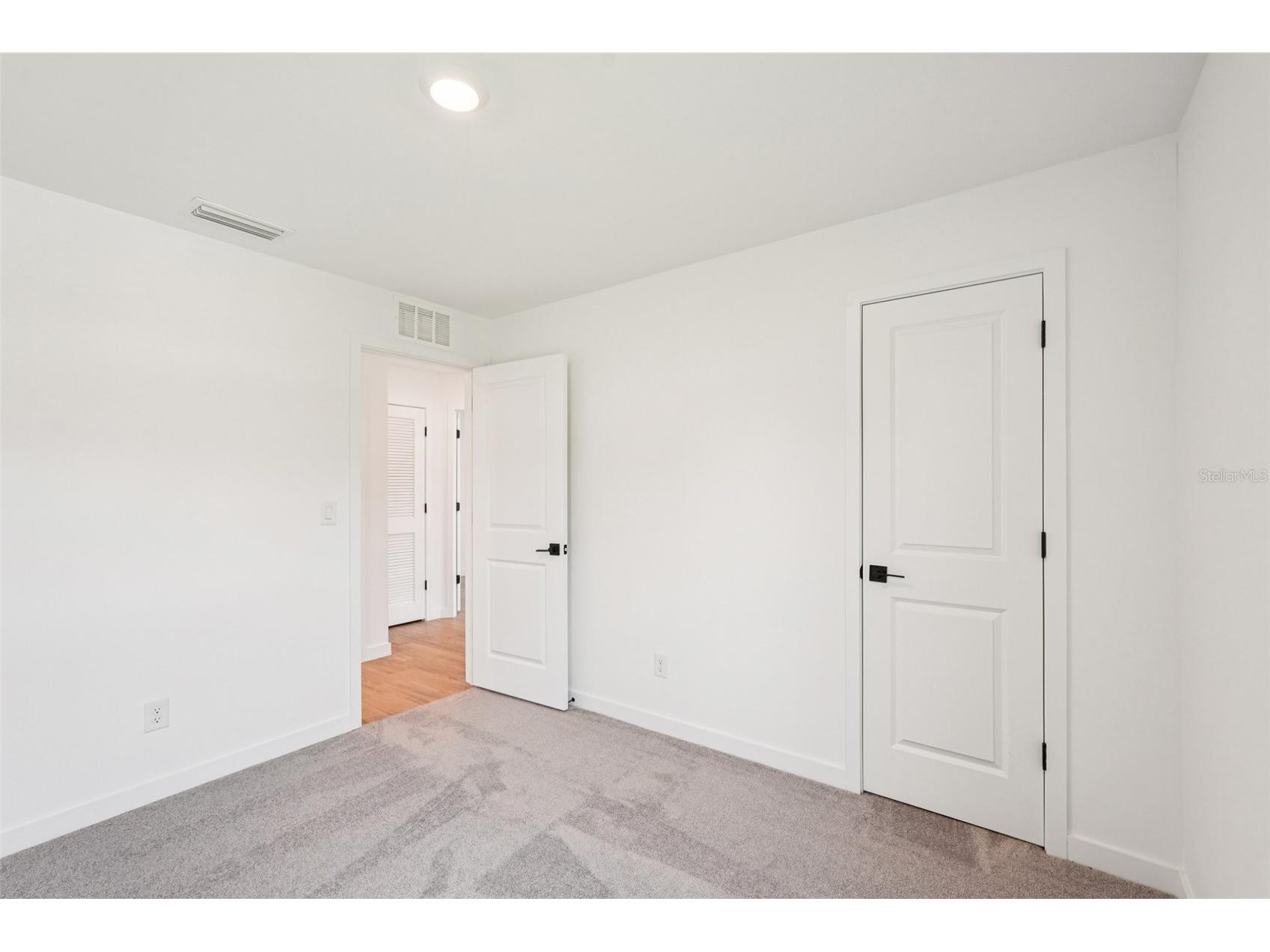 5237 Aberback Street North Port FL 34291 TB8342889 image40