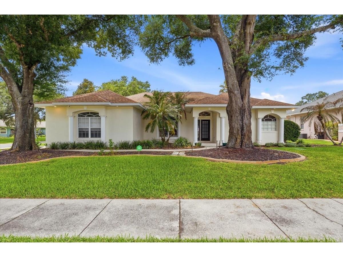 5237 Bloomfield Boulevard Lakeland FL 33810 L4962296 image1
