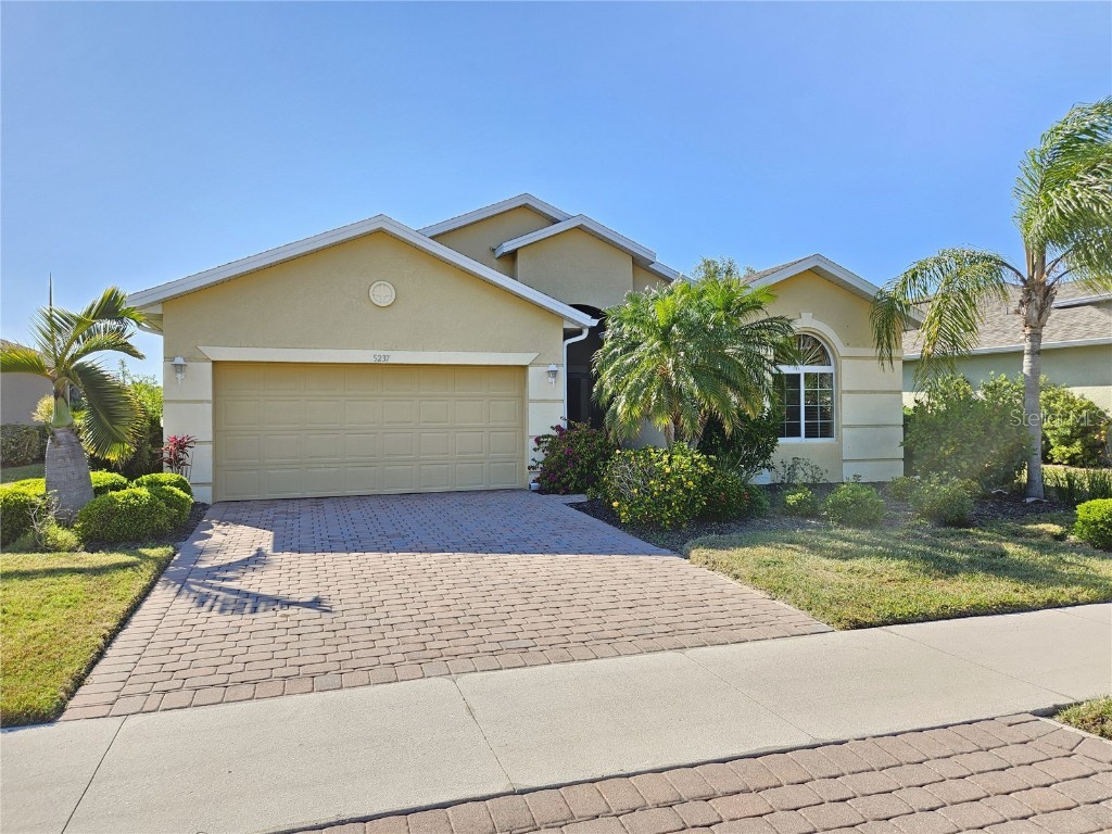 5237 Canyonland Way Venice FL 34293 N6132472 image1