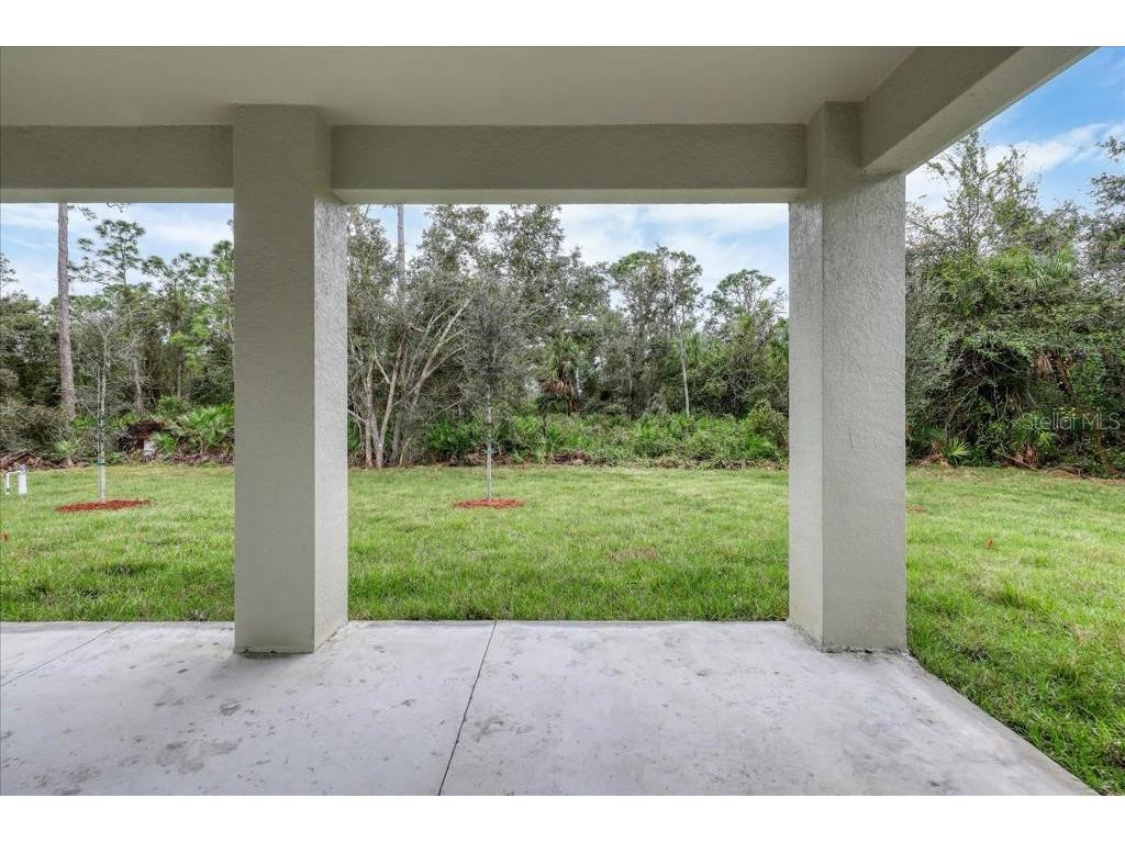 5238 Fries Avenue North Port FL 34288 A4689803 image16