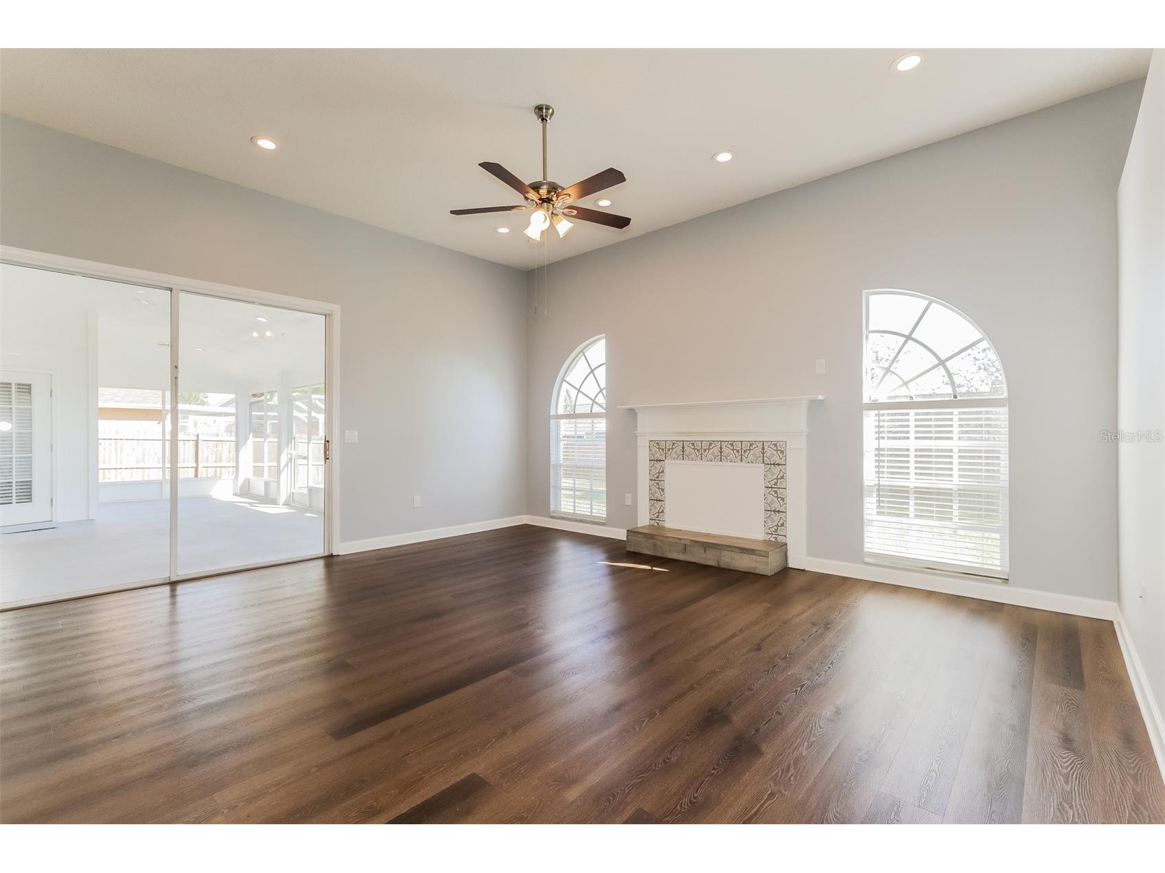 5238 Montserrat Court Lakeland FL 33812 C7524265 image3