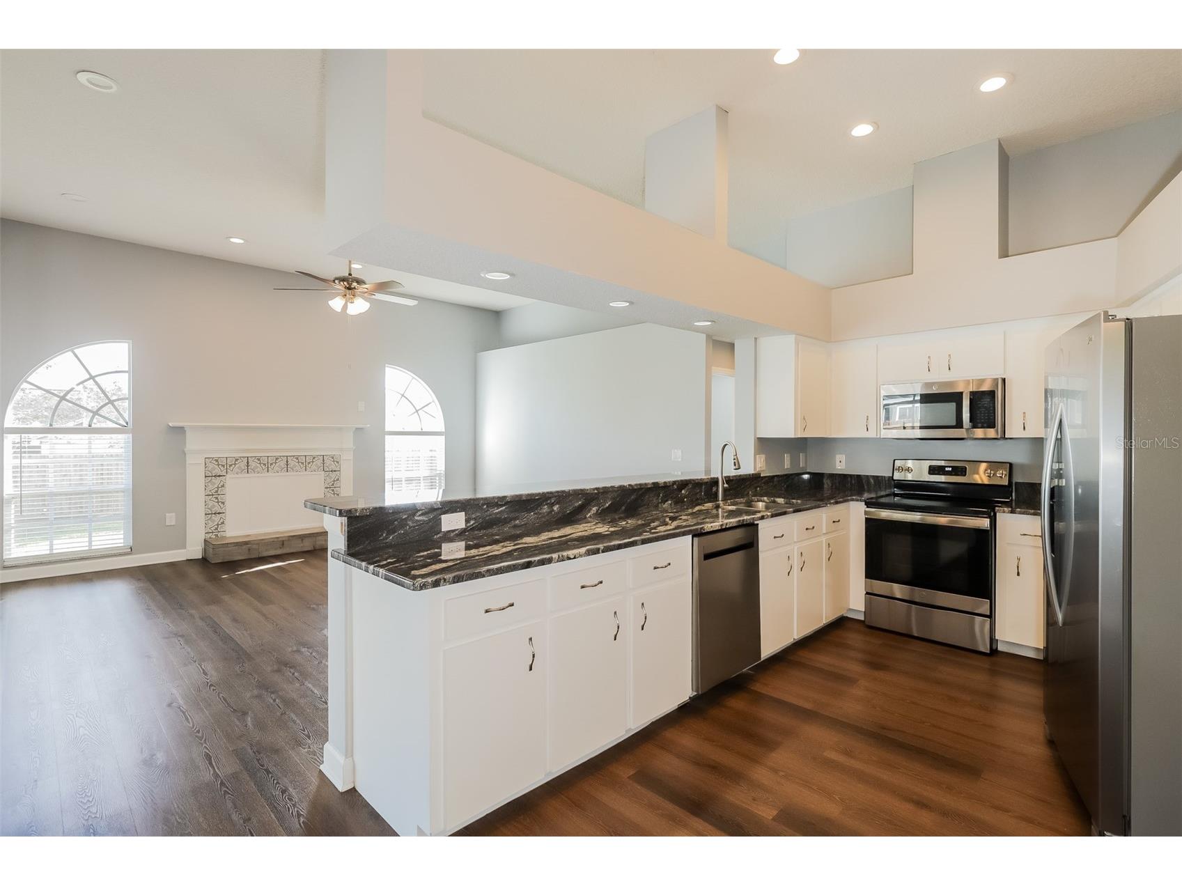 5238 Montserrat Court Lakeland FL 33812 C7524265 image5