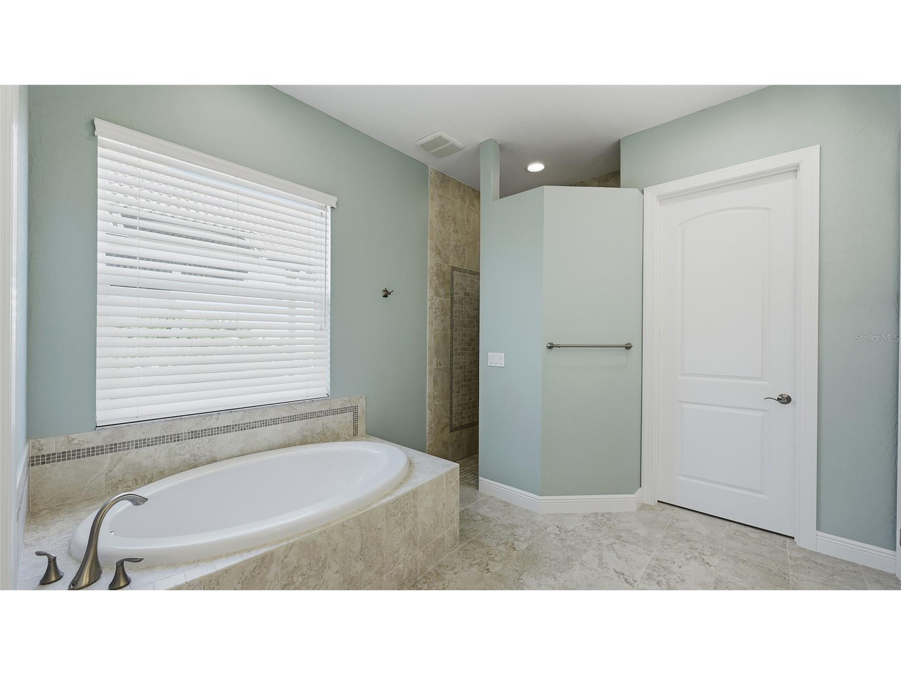 5238 Title Row Drive Bradenton FL 34210 A4679220 image18