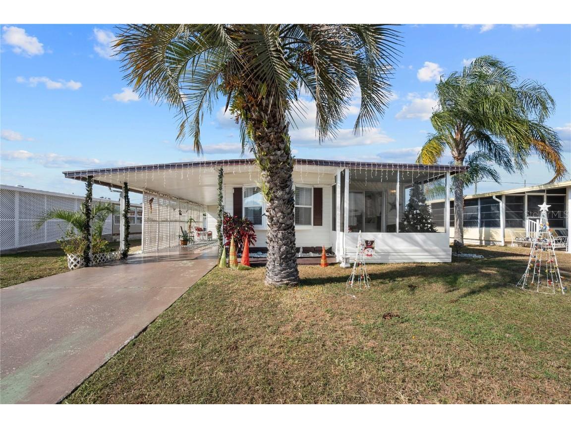 5239 Mary Street Zephyrhills FL 33542 TB8454486 image1