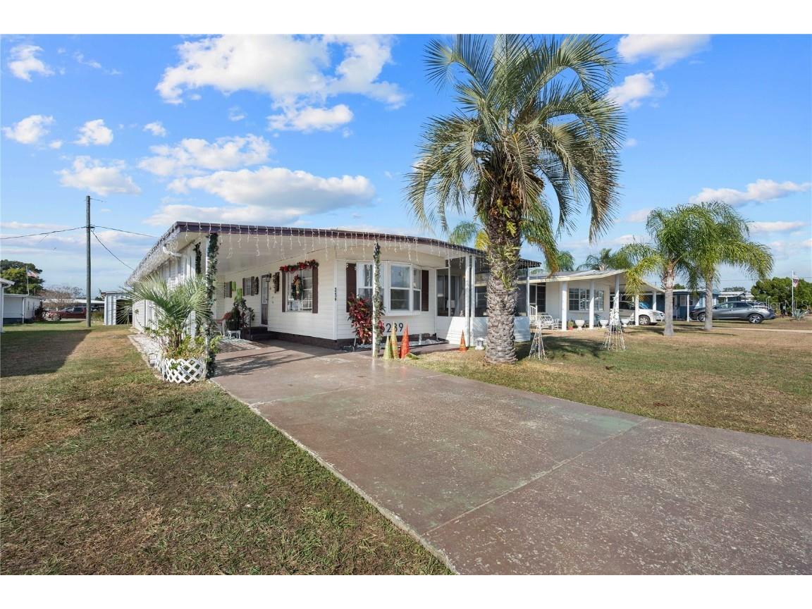 5239 Mary Street Zephyrhills FL 33542 TB8454486 image3