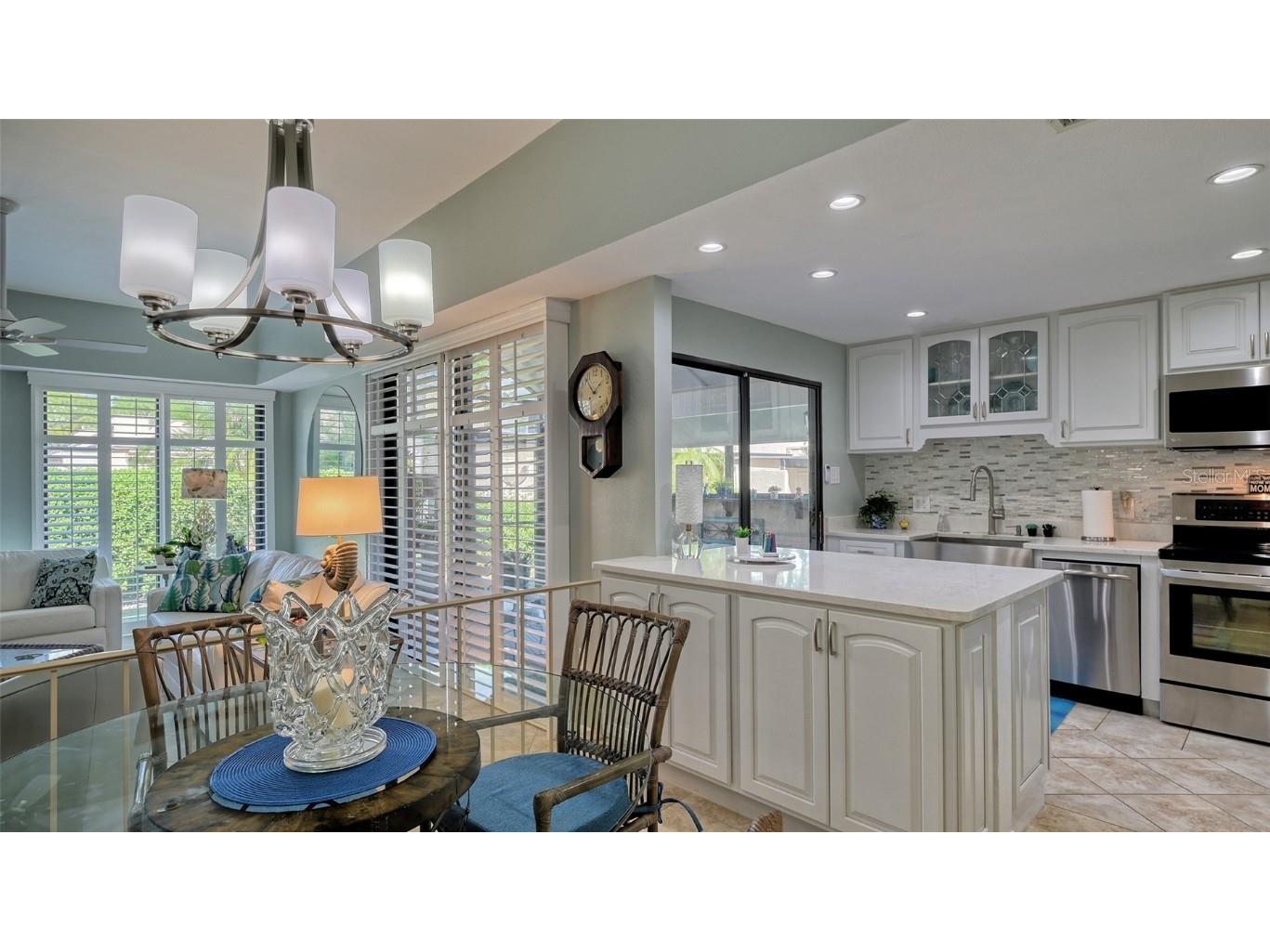 5239 Myrtle Wood Sarasota FL 34235 A4628879 image17