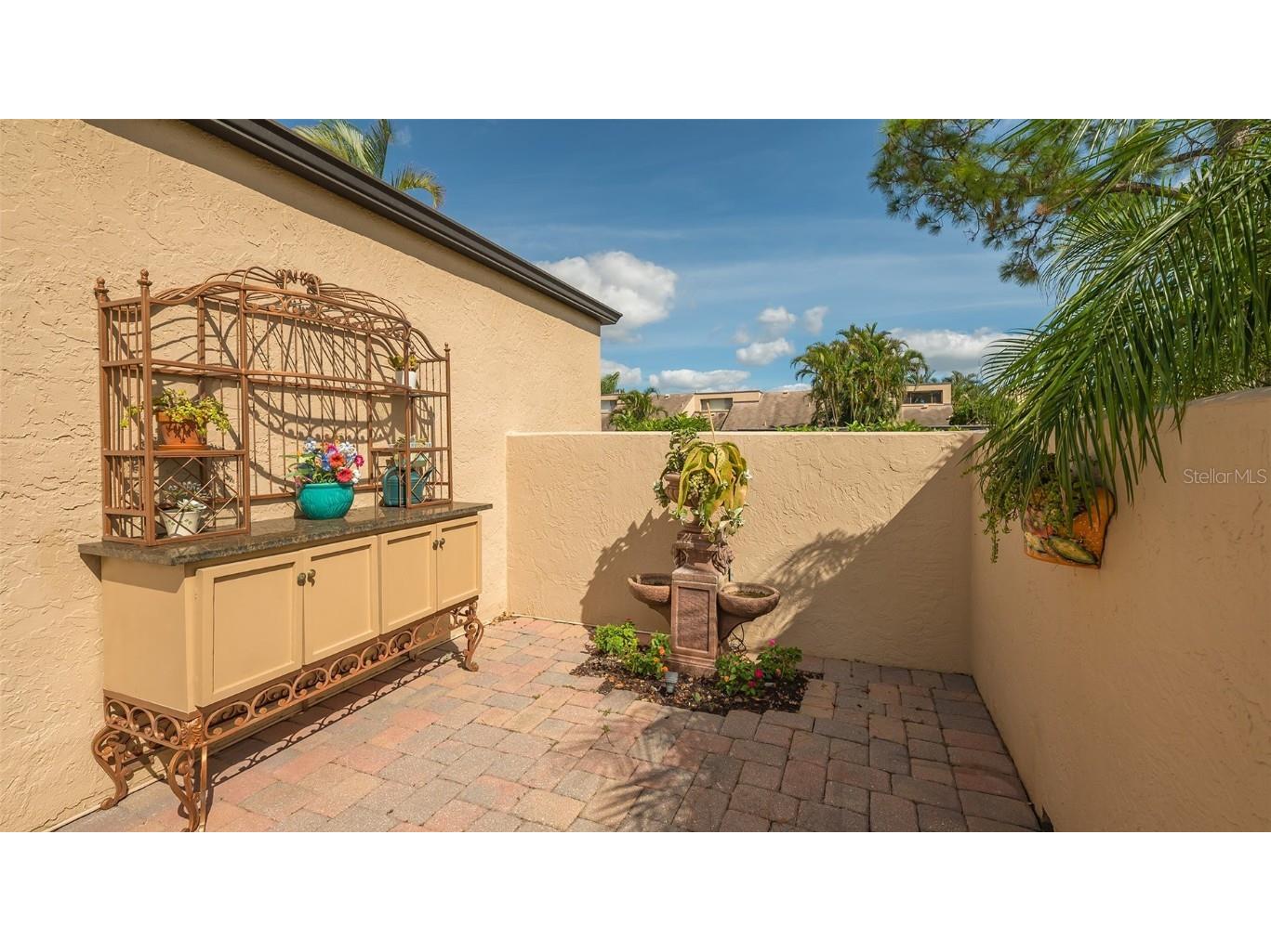 5239 Myrtle Wood Sarasota FL 34235 A4628879 image4