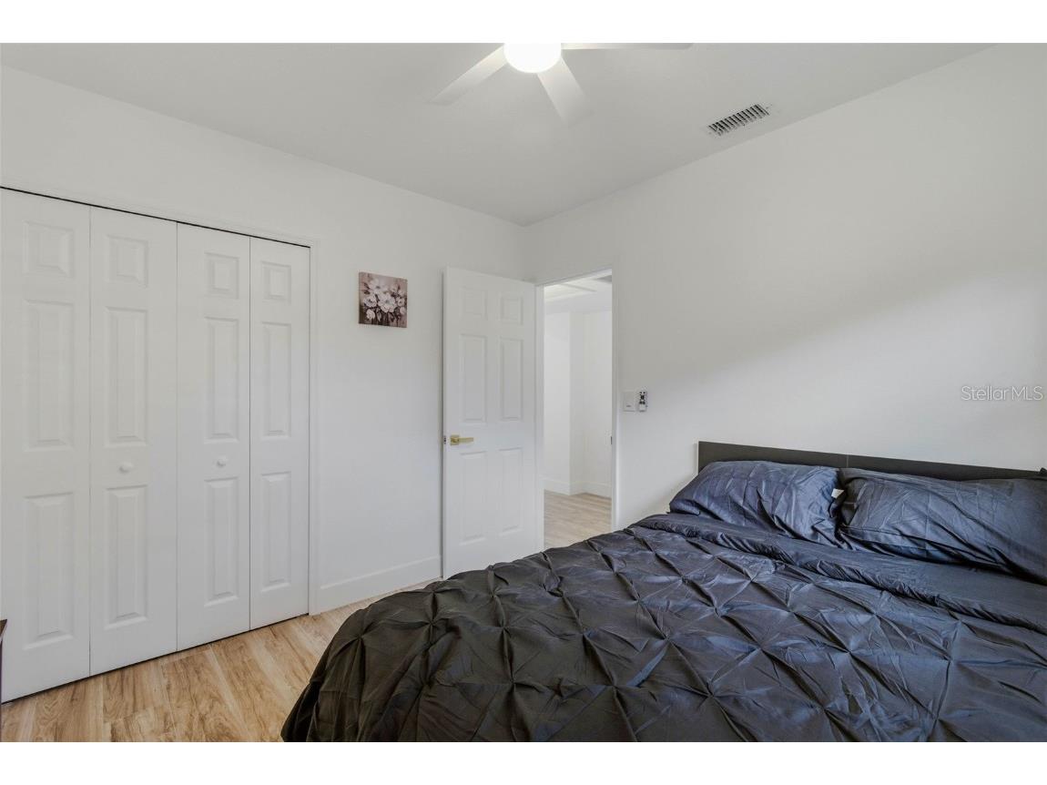 524 50th Avenue S Saint Petersburg FL 33705 TB8455781 image23