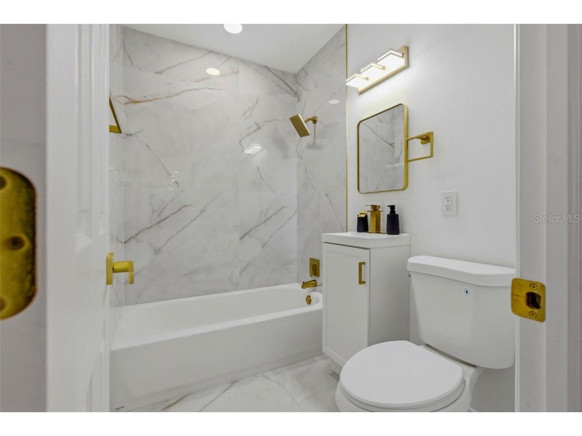 524 50th Avenue S Saint Petersburg FL 33705 TB8455781 image24