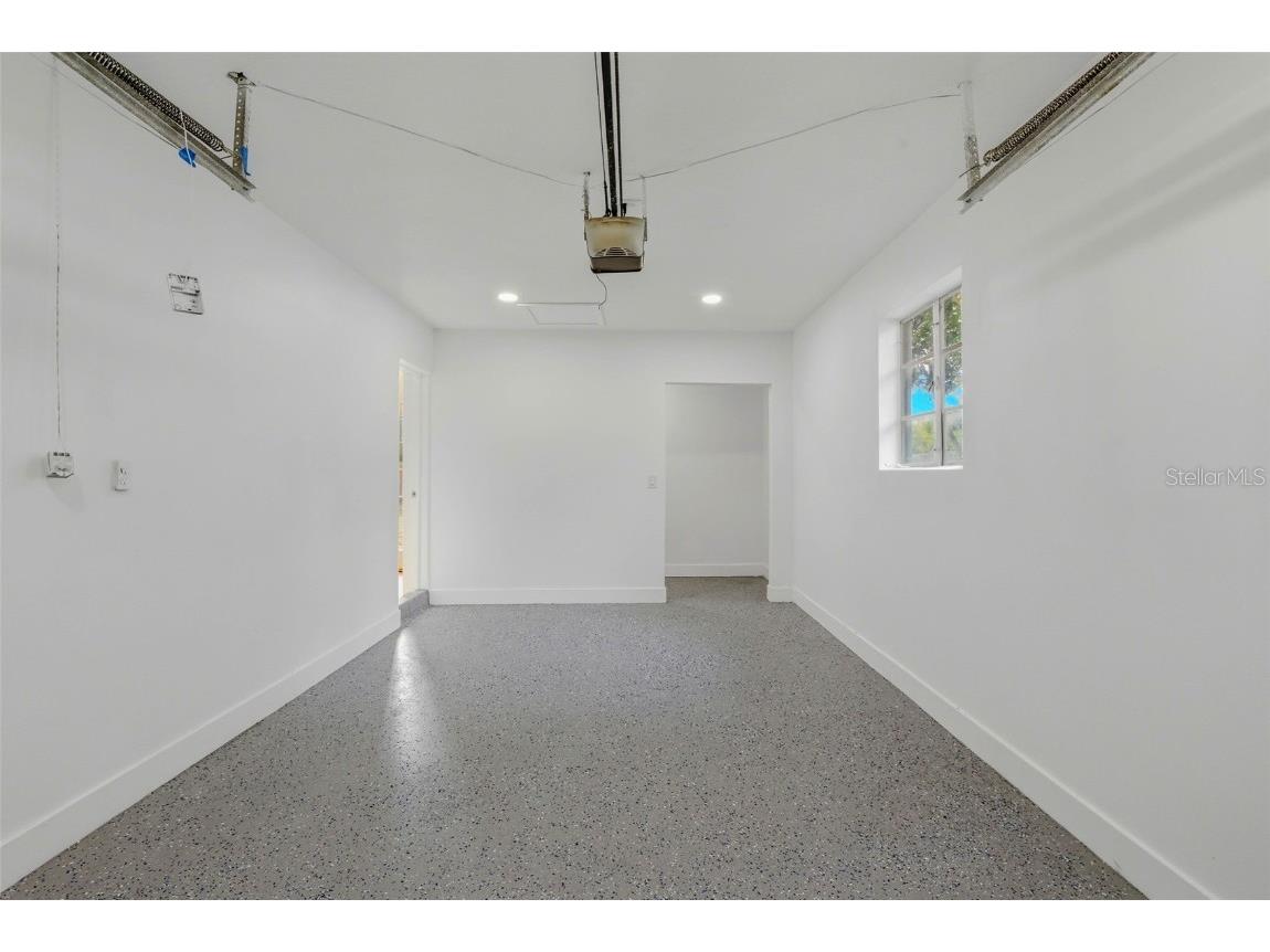 524 50th Avenue S Saint Petersburg FL 33705 TB8455781 image40