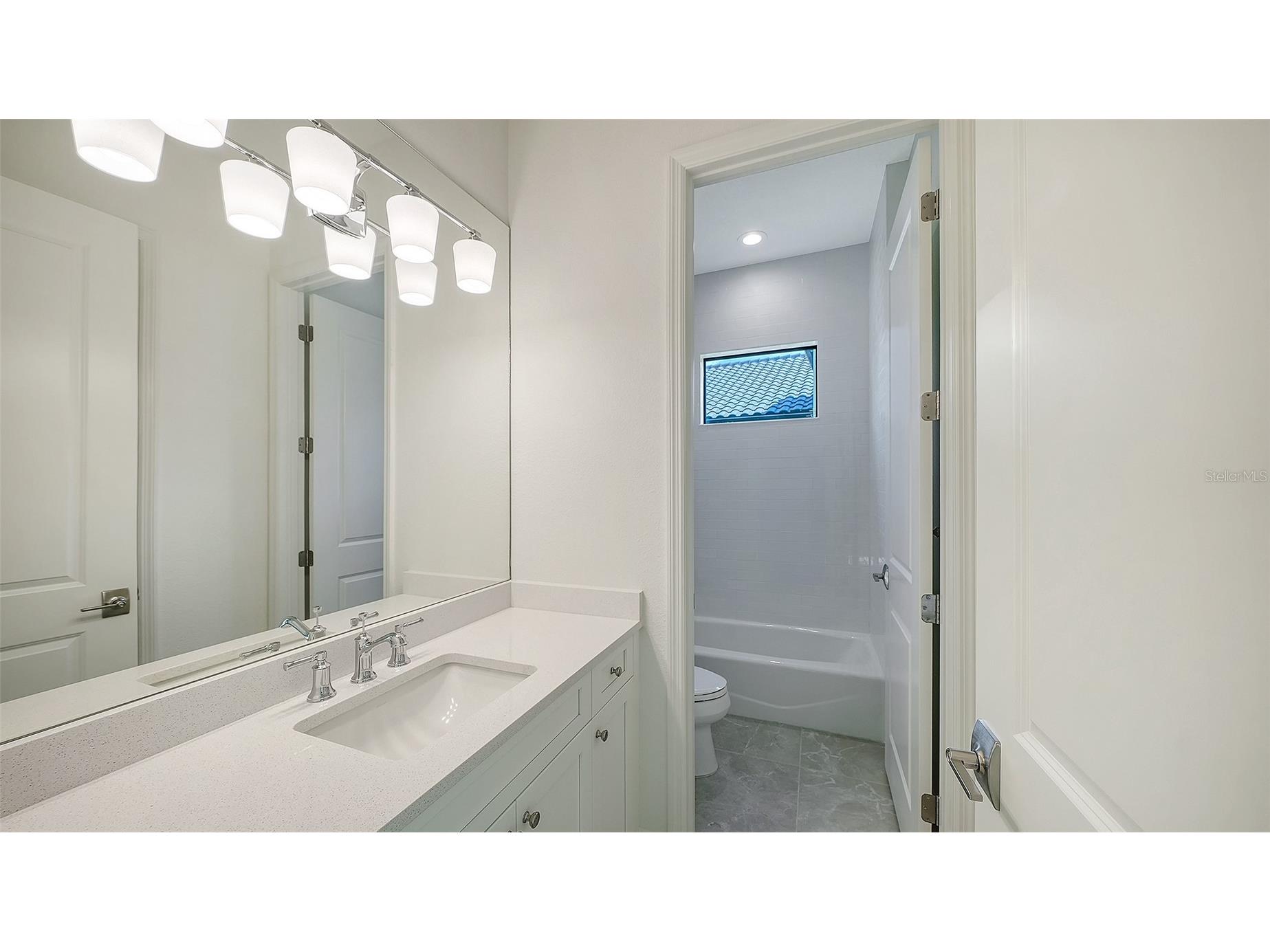 524 Bocelli Drive North Venice FL 34275 A4693245 image31