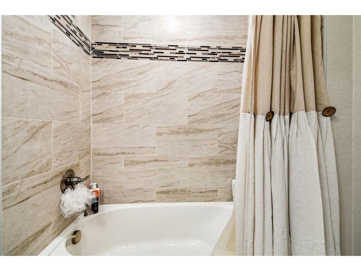 524 Carroll Avenue Lakeland FL 33815 TB8409505 image25