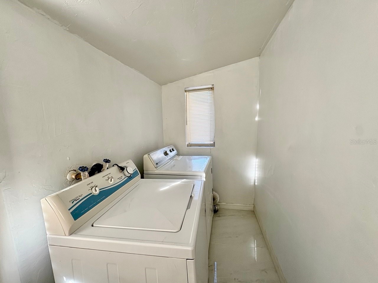 524 E Lime Street Tarpon Springs FL 34689 TB8466615 image15