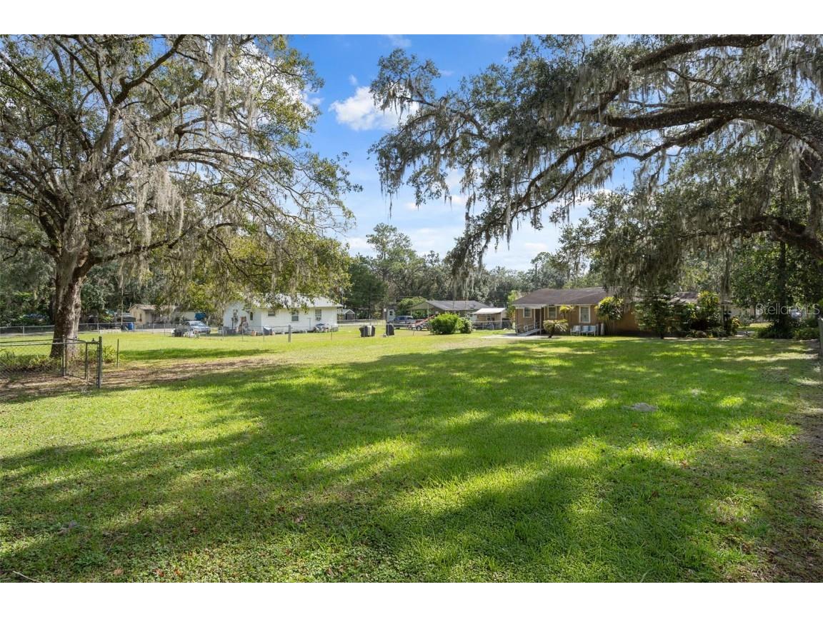 524 East Avenue Brooksville FL 34601 TB8446382 image10